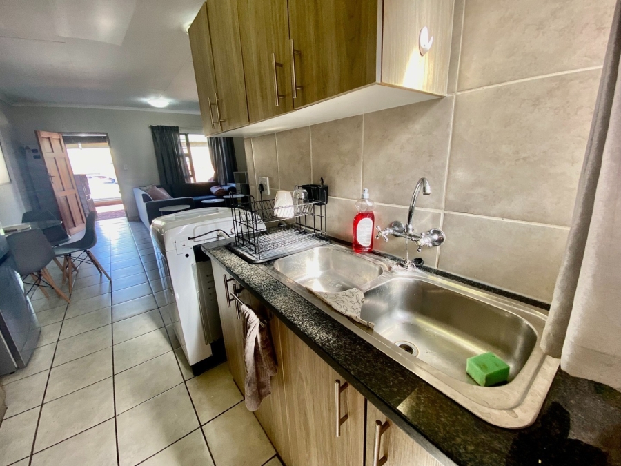 2 Bedroom Property for Sale in Potchefstroom North West